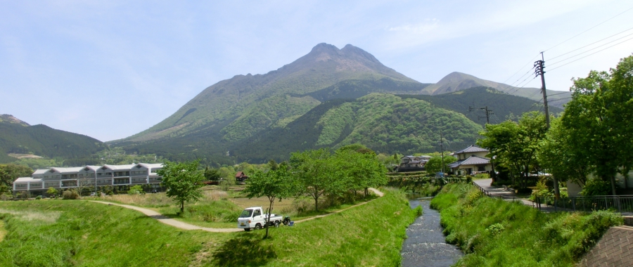 一歩外に踏み出せば、由布の大自然に囲まれた絶景の中ででお散歩すると日頃のストレスを忘れることが出来ます。